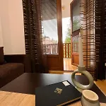 Wood Fireplace Duplex Near - Parking, Sleeps 6 Apartment Pamporovo