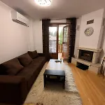 Wood Fireplace Duplex Near - Parking, Sleeps 6 Apartment Pamporovo