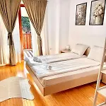 Wood Fireplace Duplex Near - Parking, Sleeps 6 * Pamporovo