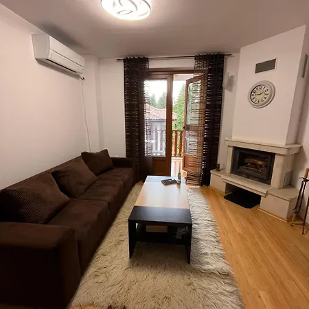 Pamporovo Duplex Fireplace 2 Bathrooms Shuttle شقة سموليان