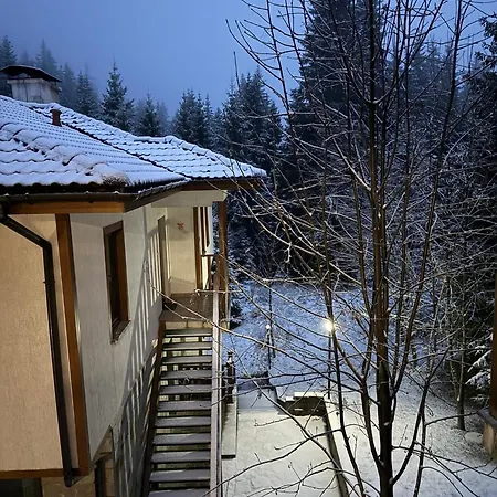 Wood Fireplace Duplex Near Pamporovo - Parking, Sleeps 6 * סמוליאן