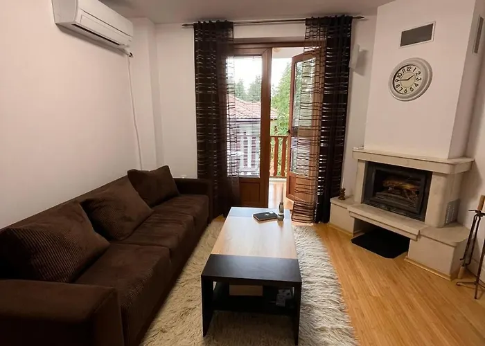 Wood Fireplace Duplex Near Pamporovo - Parking, Sleeps 6 아파트 스몰랸