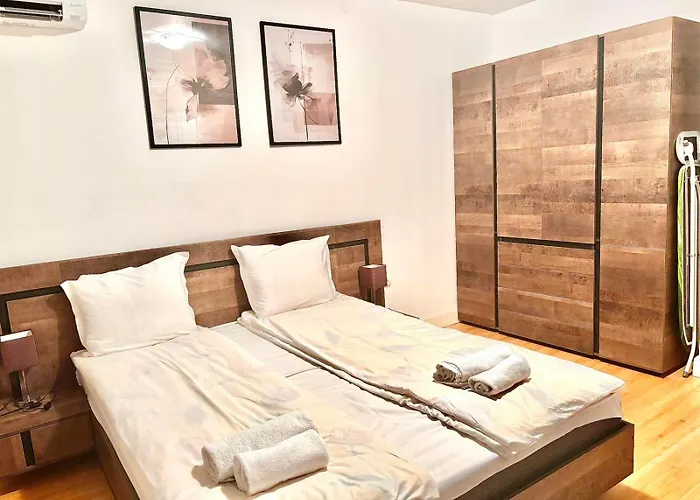 아파트 Wood Fireplace Duplex Near Pamporovo - Parking, Sleeps 6