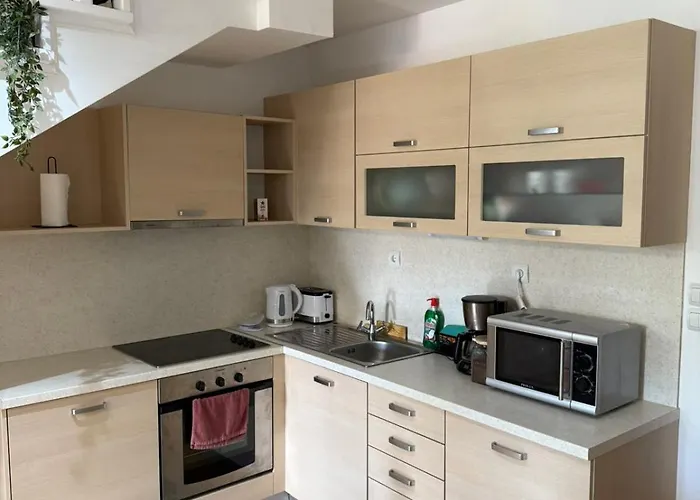 Wood Fireplace Duplex Near Pamporovo - Parking, Sleeps 6 아파트 *