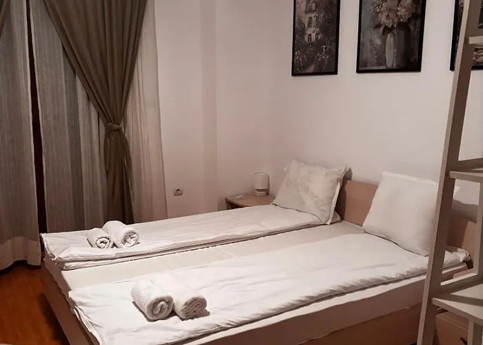 아파트 Wood Fireplace Duplex Near Pamporovo - Parking, Sleeps 6 *